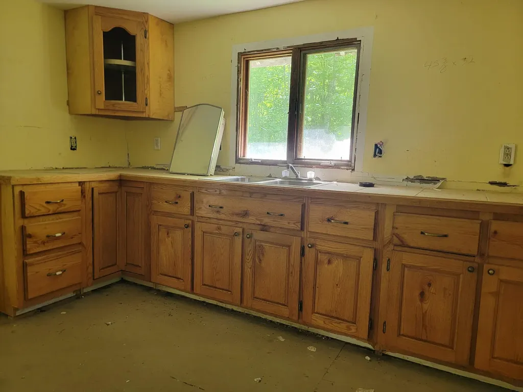 477 Hadley Mill Road Jackson ME 04921