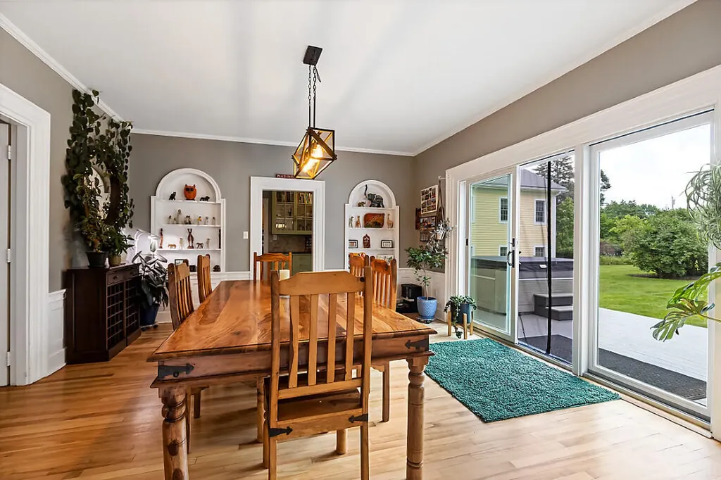 112 Mayflower Hill Drive Waterville ME 04901