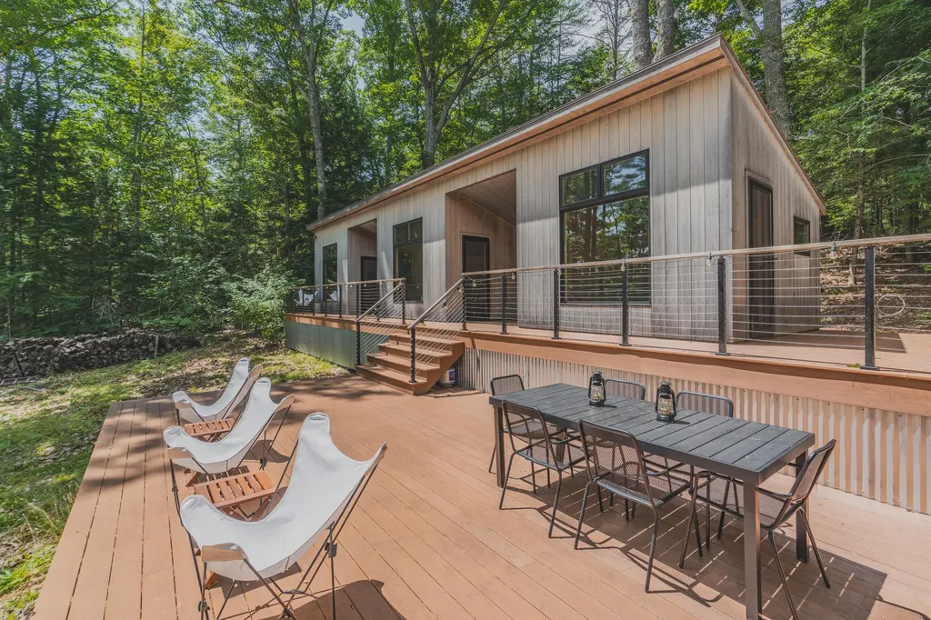 25 Sunset Drive Somerville ME 04348