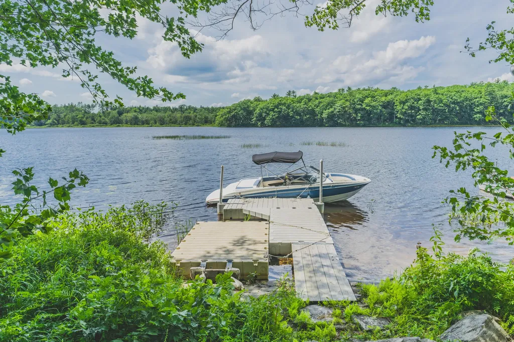 25 Sunset Drive Somerville ME 04348