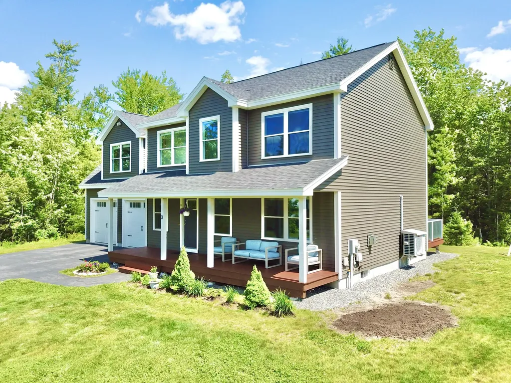 13 Maysens Way Windham ME 04062