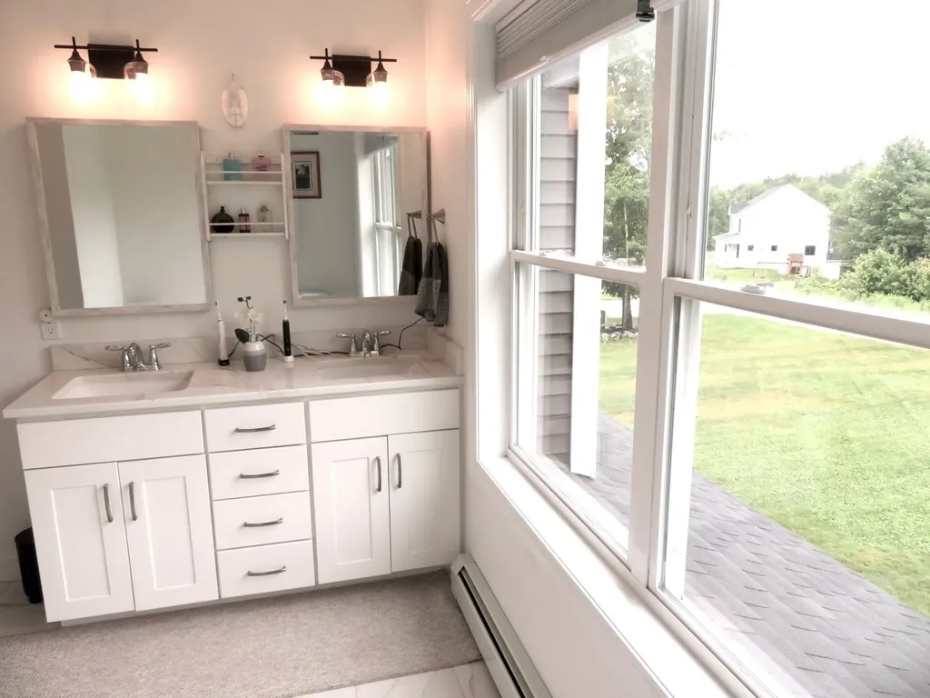 13 Maysens Way Windham ME 04062