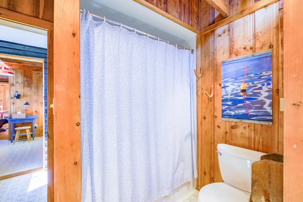 423 Martin Point Road Friendship ME 04547