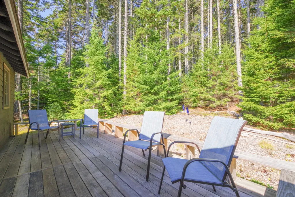 423 Martin Point Road Friendship ME 04547
