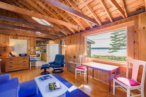 423 Martin Point Road Friendship ME 04547