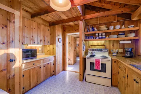 423 Martin Point Road Friendship ME 04547
