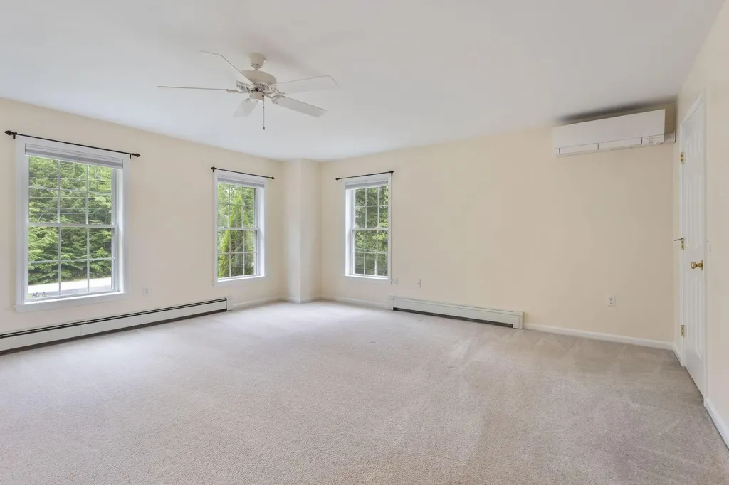 18 Briarwood Drive New Gloucester ME 04260