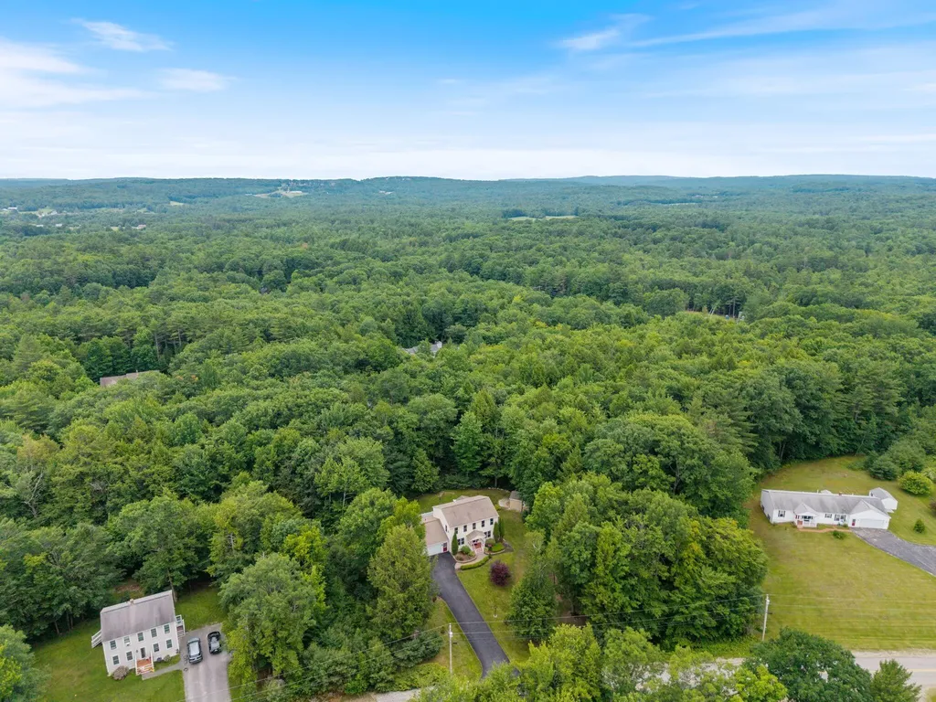 18 Briarwood Drive New Gloucester ME 04260
