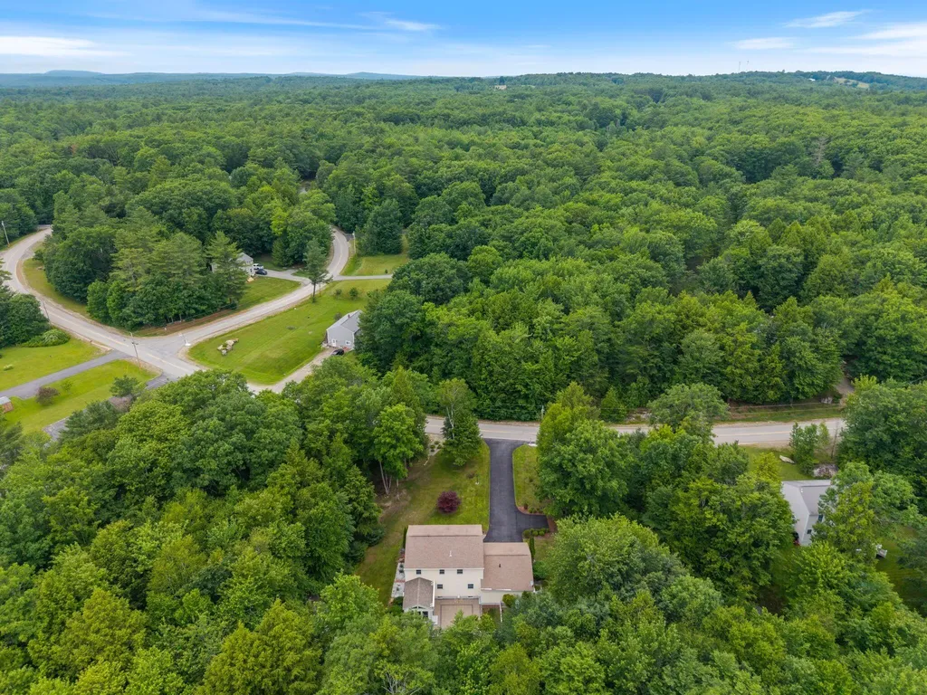 18 Briarwood Drive New Gloucester ME 04260