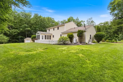 18 Briarwood Drive New Gloucester ME 04260