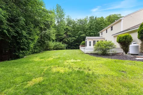 18 Briarwood Drive New Gloucester ME 04260