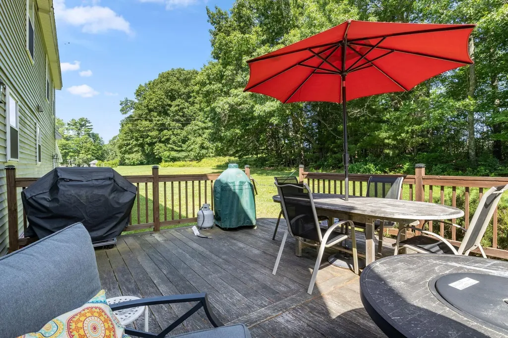 20 Equestrian Lane Gorham ME 04038
