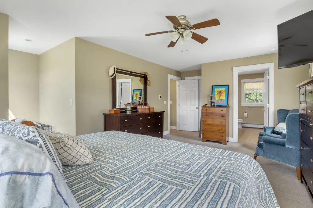 20 Equestrian Lane Gorham ME 04038