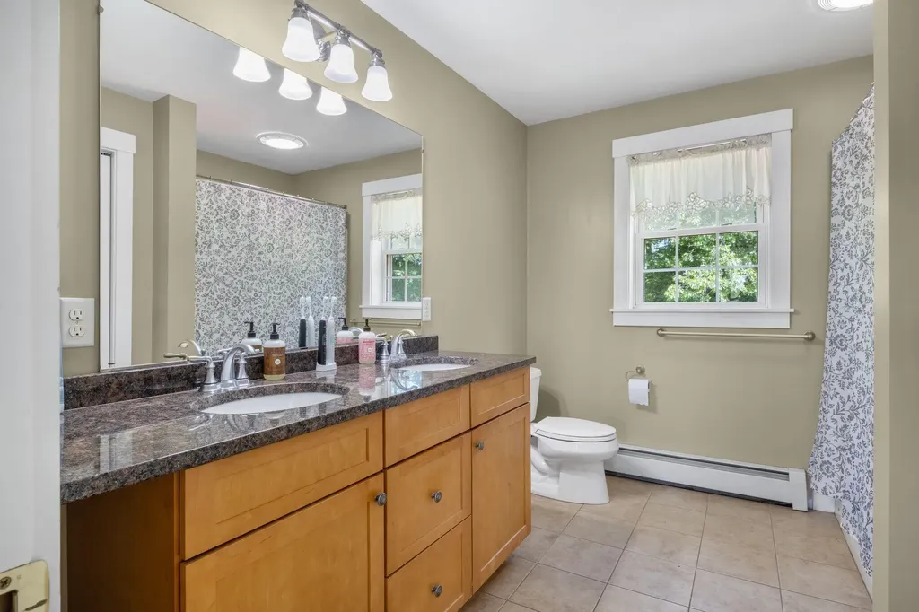 20 Equestrian Lane Gorham ME 04038