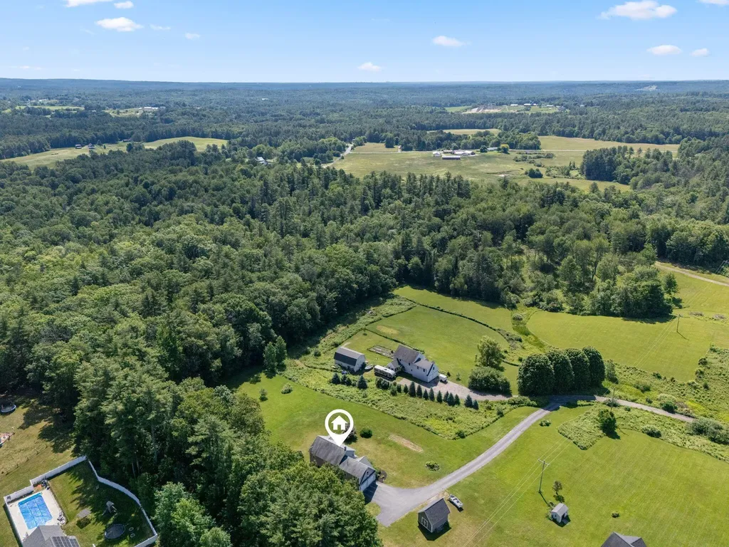 20 Equestrian Lane Gorham ME 04038