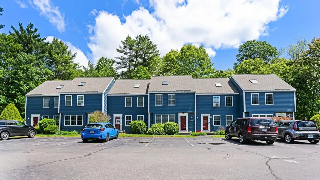 12 Turkey Trail Windham ME 04062