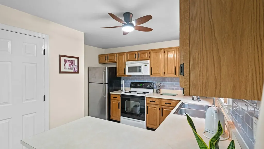 12 Turkey Trail Windham ME 04062