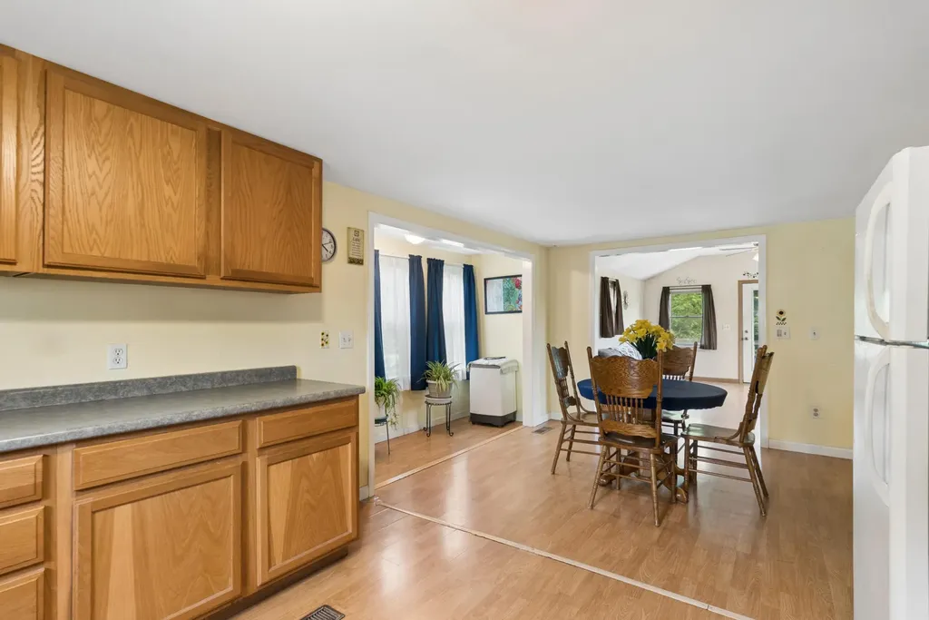 343 Luce Road Readfield ME 04355