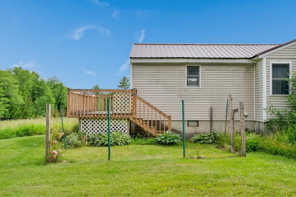 343 Luce Road Readfield ME 04355