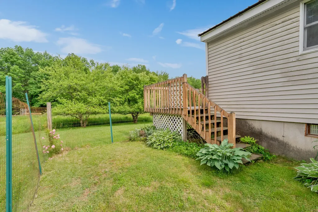 343 Luce Road Readfield ME 04355