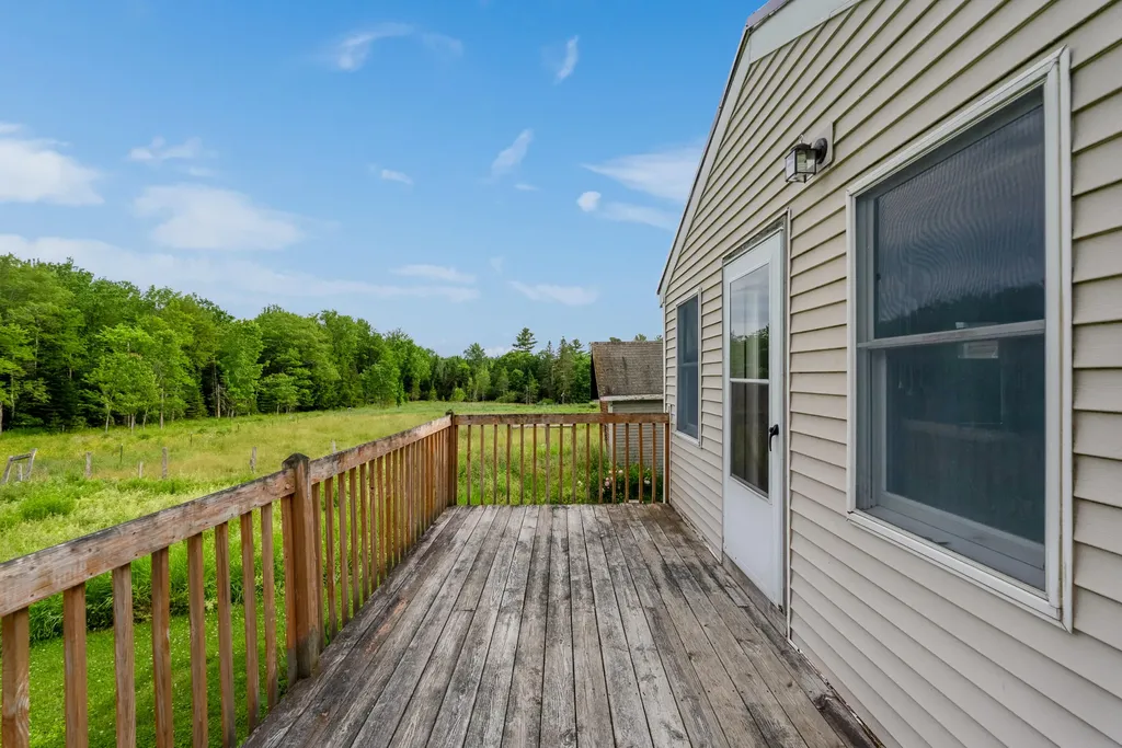 343 Luce Road Readfield ME 04355