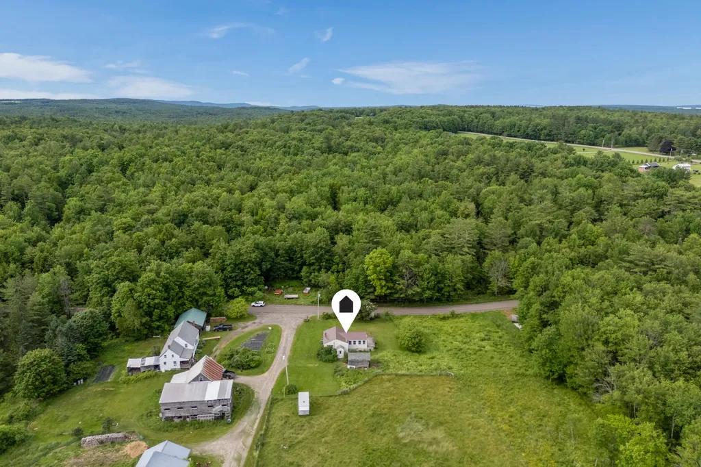 343 Luce Road Readfield ME 04355