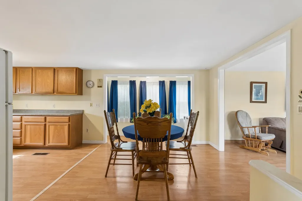 343 Luce Road Readfield ME 04355