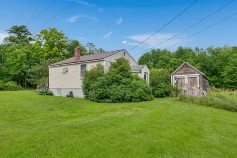 343 Luce Road Readfield ME 04355