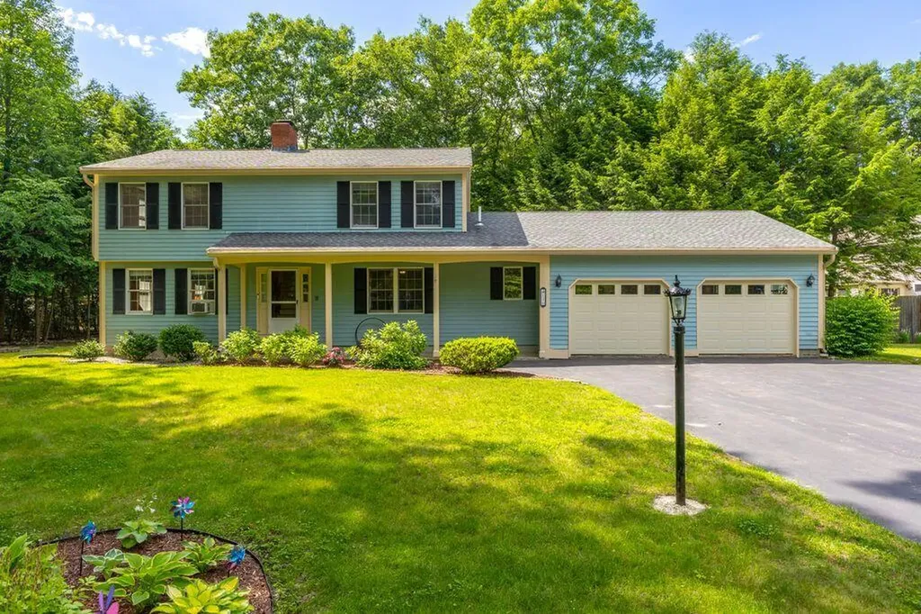 13 Shady Run Lane Gorham ME 04038