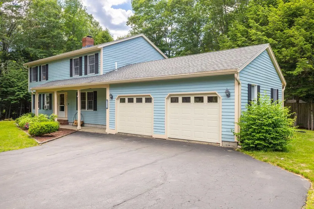 13 Shady Run Lane Gorham ME 04038
