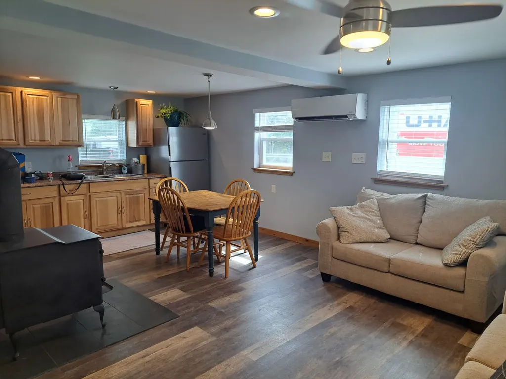 168 Pittsfield Avenue Palmyra ME 04965