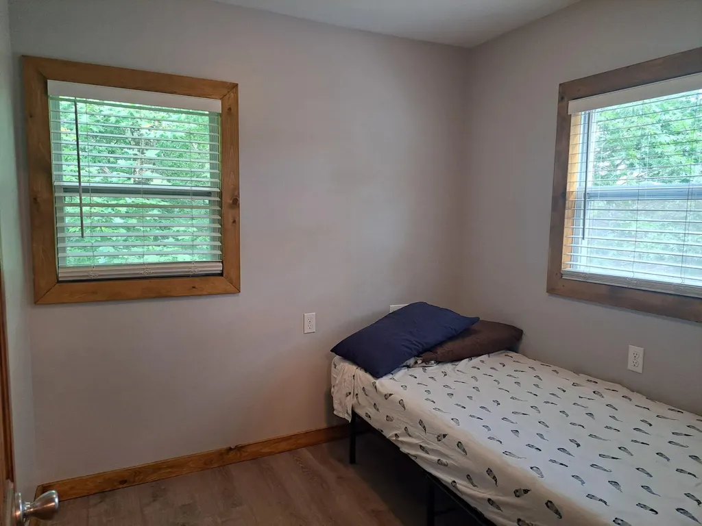 168 Pittsfield Avenue Palmyra ME 04965