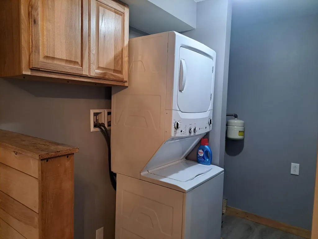 168 Pittsfield Avenue Palmyra ME 04965