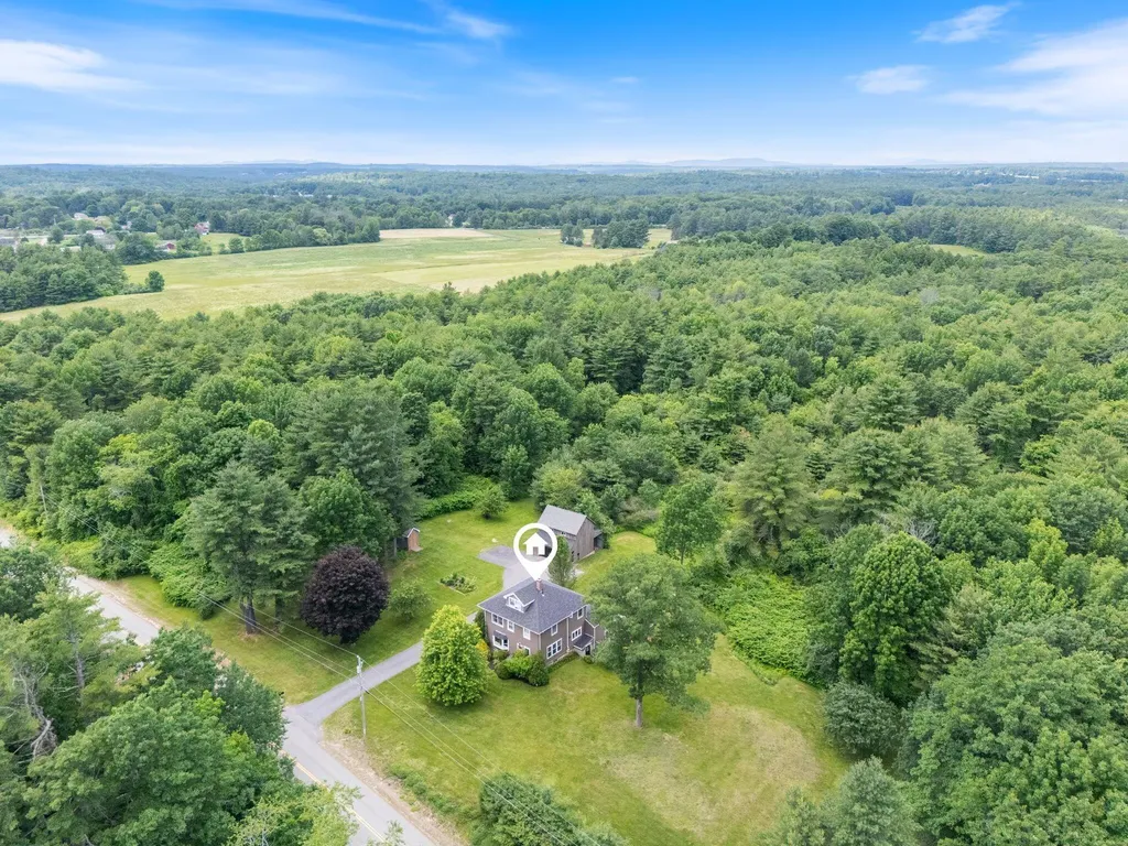 23 Queen Street Gorham ME 04038