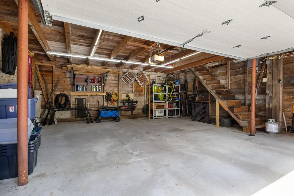23 Queen Street Gorham ME 04038