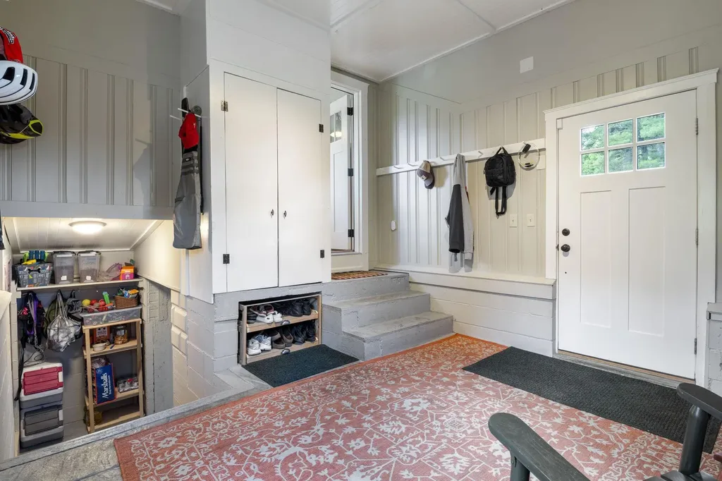 23 Queen Street Gorham ME 04038