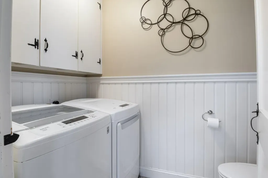 23 Queen Street Gorham ME 04038