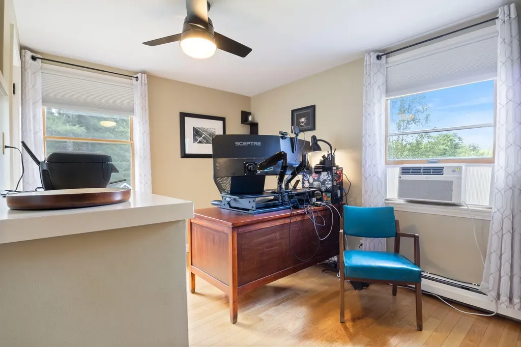 23 Queen Street Gorham ME 04038