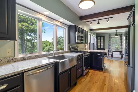 23 Queen Street Gorham ME 04038
