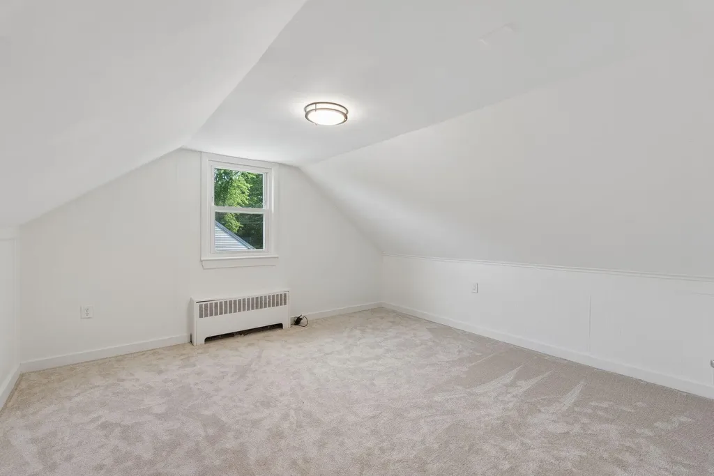 67 Fowler Road Cape Elizabeth ME 04107