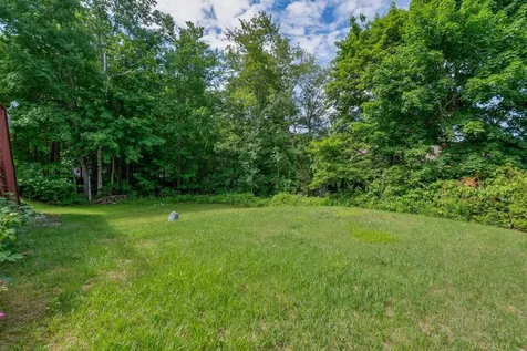 67 Fowler Road Cape Elizabeth ME 04107