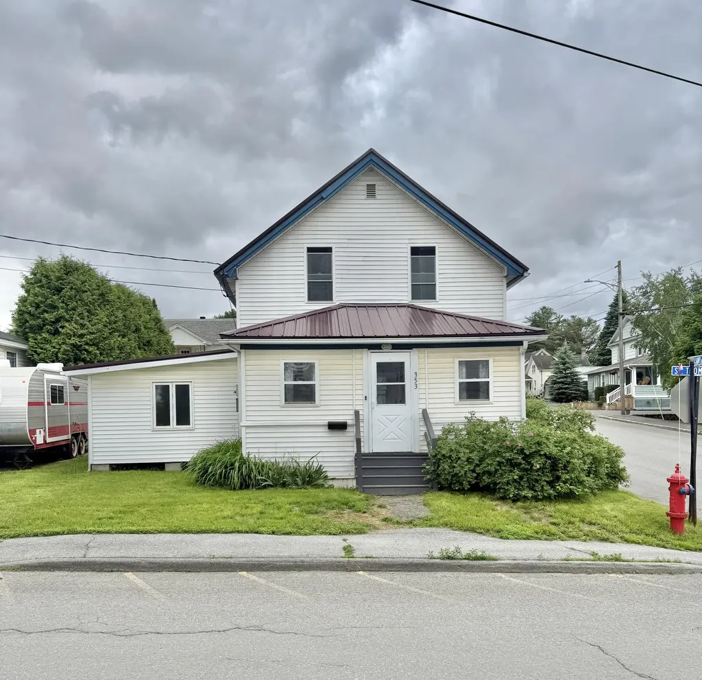 353 Saint Thomas Street Madawaska ME 04756