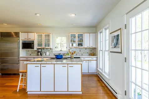 250 Davis Point Road Cushing ME 04563