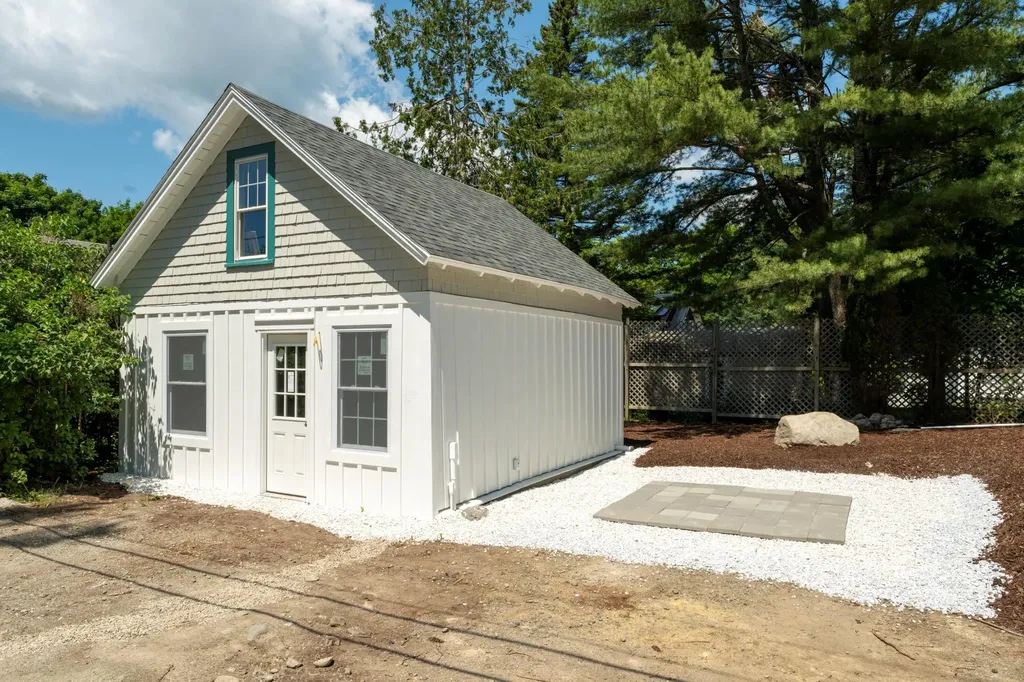 292 Main Street Southwest Harbor ME 04679
