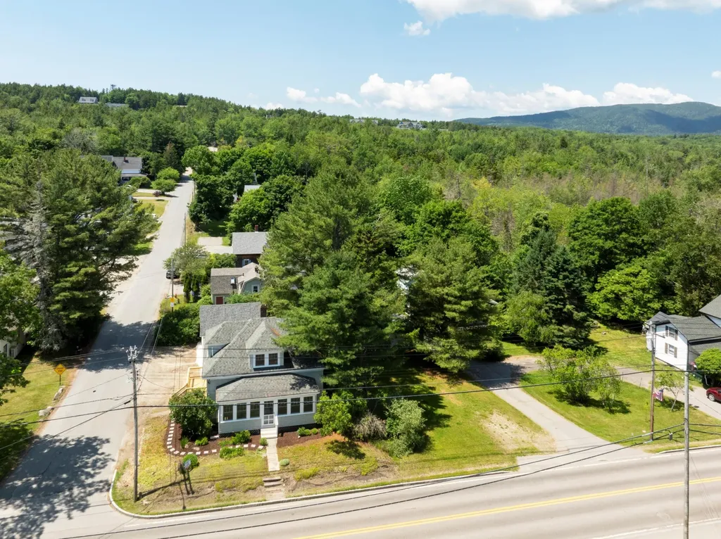 292 Main Street Southwest Harbor ME 04679