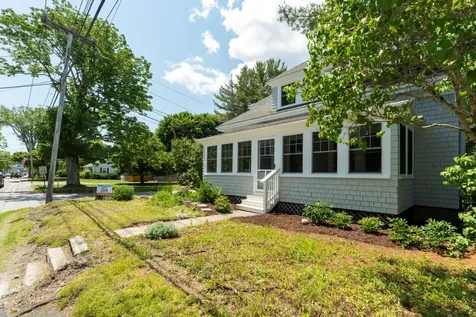 292 Main Street Southwest Harbor ME 04679