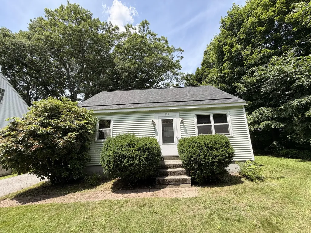 104 Bolton Street Portland ME 04102