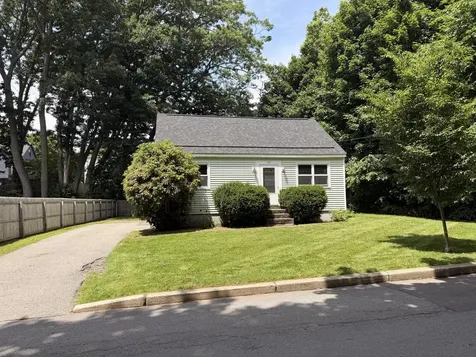 104 Bolton Street Portland ME 04102