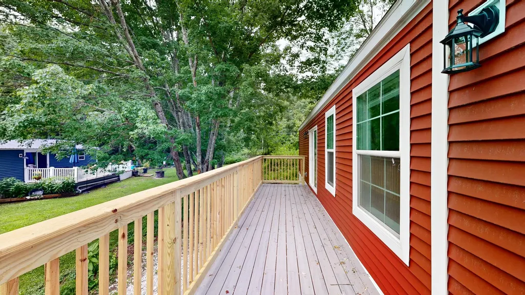 39 Imperial Drive Eliot ME 03903
