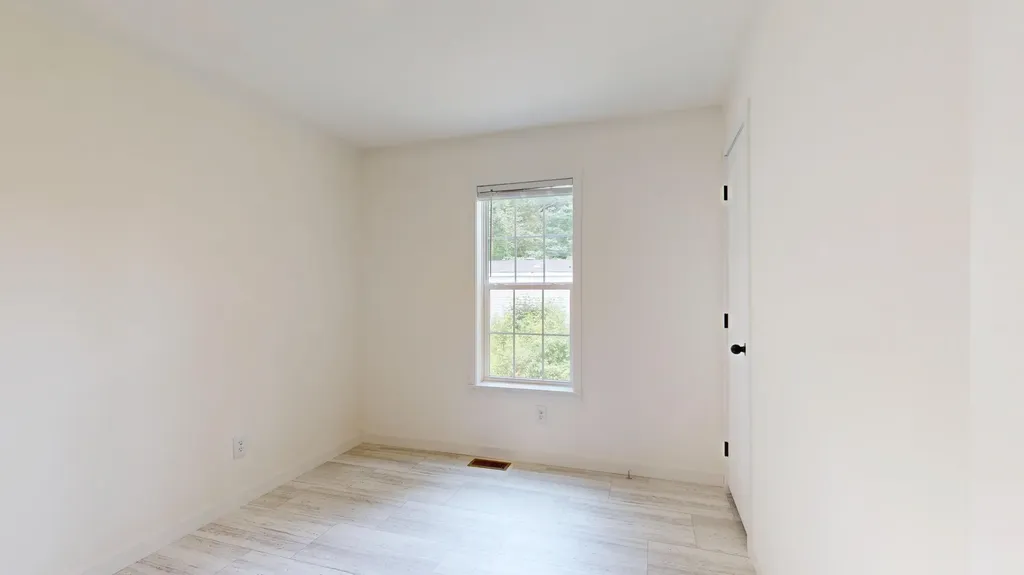 39 Imperial Drive Eliot ME 03903